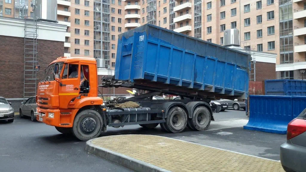 Аренда пухто для вывоза строительного и бытового мусора в Пыти-Яхах в октябре